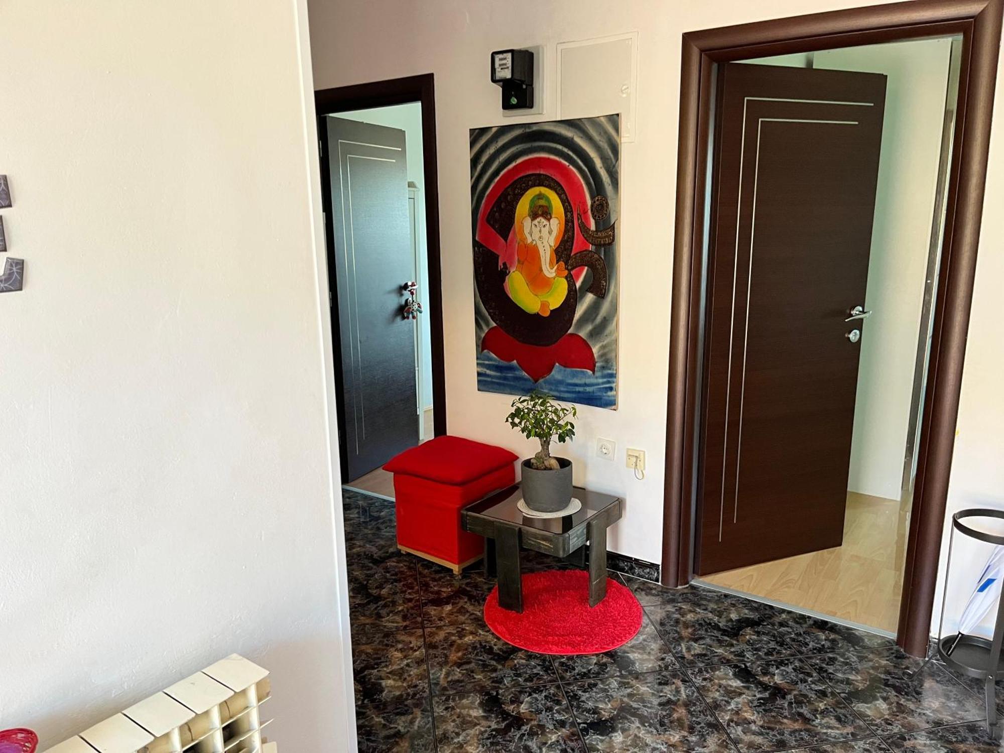 Veronika's House