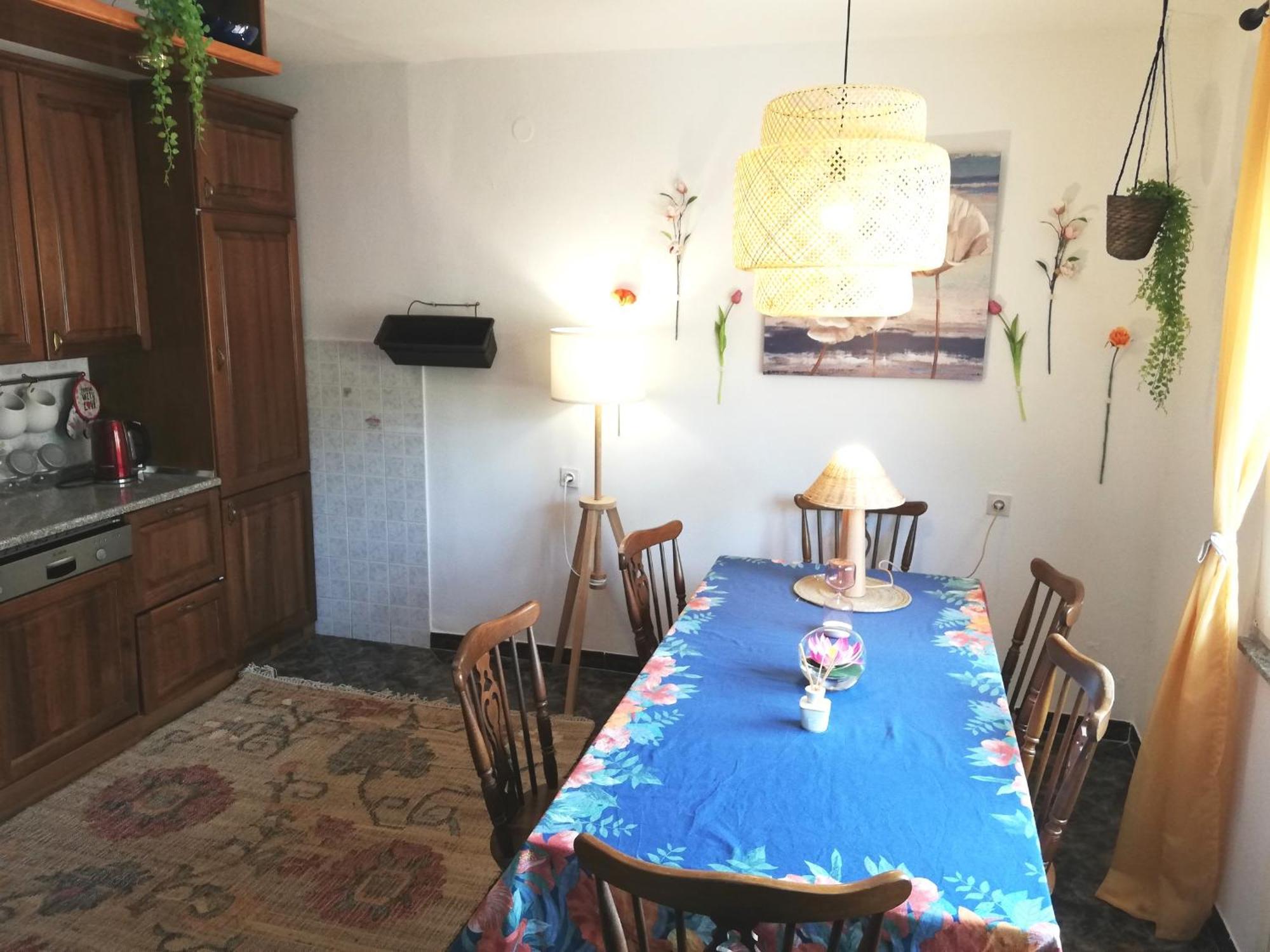 Veronika's House